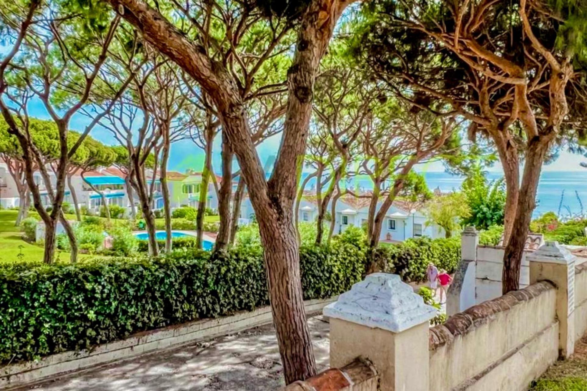 Mijas Costa - Beachside Apartment-B Sitio de Calahonda ภายนอก รูปภาพ
